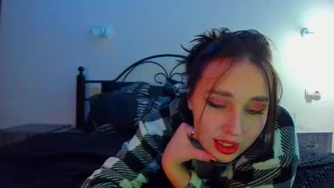 Snapshot of linatruly chatting on December 13, 2025, 10:15 pm Lina online show from December 13, 2025, 10:15 pm