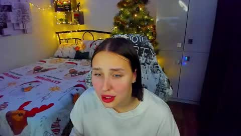 Snapshot of linatruly chatting on December 17, 2025, 11:11 pm Lina online show from December 17, 2025, 11:11 pm