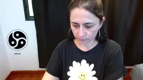 Snapshot of lincebdsm chatting on December 4, 2025, 9:01 pm lincebdsm online show from December 4, 2025, 9:01 pm