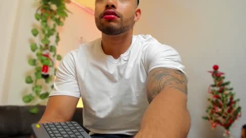 lincom amith online show from December 22, 2024, 5:23 am