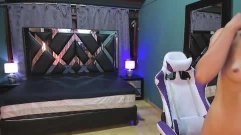  Linda  online show from February 27, 2025, 12:21 am