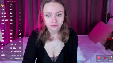 Snapshot of linda__bryant chatting on December 16, 2024, 12:48 am Linda GMT2 Mon Tu Fri Sa Su 0300am-1000 am online show from December 16, 2024, 12:48 am