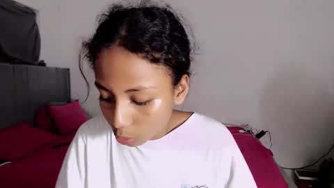 linda brown  online show from January 16, 2026, 2:37 am