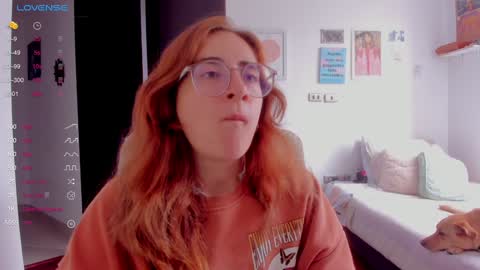 Giggles  online show from January 8, 2025, 1:41 pm