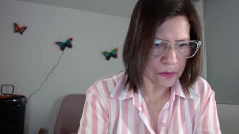 Linda Hanna online show from October 28, 2025, 10:08 am