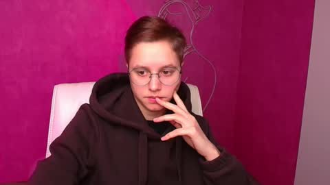 Linda online show from February 20, 2025, 9:33 am