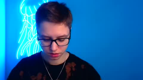 Linda online show from March 11, 2025, 6:21 am