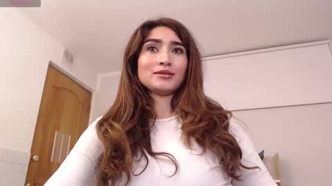 Maria Paula online show from December 19, 2025, 12:23 pm