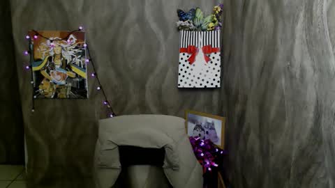 Linda online show from November 14, 2025, 2:05 pm