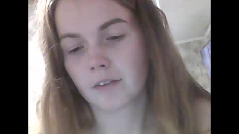 Snapshot of lindaahskys chatting on October 19, 2025, 7:36 pm LindaAhSkys online show from October 19, 2025, 7:36 pm
