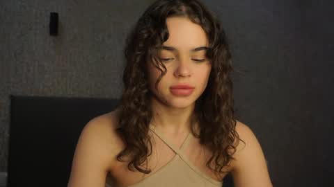 Snapshot of lindaaii chatting on March 26, 2026, 1:17 pm Linda online show from March 26, 2026, 1:17 pm