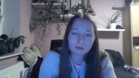 LindaAmore online show from October 14, 2025, 8:20 pm