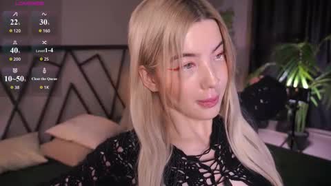 Snapshot of lindathacker chatting on March 12, 2026, 4:29 am your Linda is back online show from March 12, 2026, 4:29 am