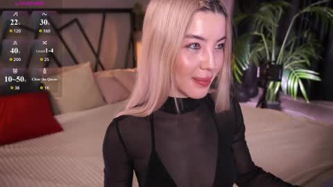 Snapshot of lindathacker chatting on March 28, 2026, 4:45 am your Linda is back online show from March 28, 2026, 4:45 am