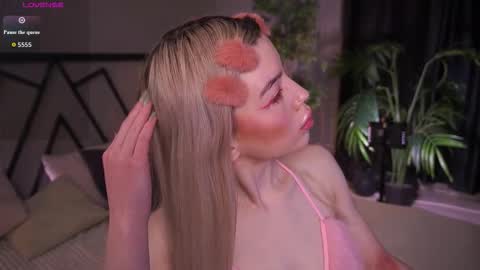 Snapshot of lindathacker chatting on March 30, 2026, 4:35 am your Linda is back online show from March 30, 2026, 4:35 am