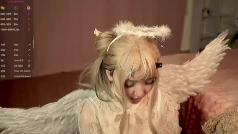 Linh -   online show from May 23, 2026, 9:19 pm