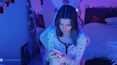 linksiss online show from February 15, 2026, 9:00 pm