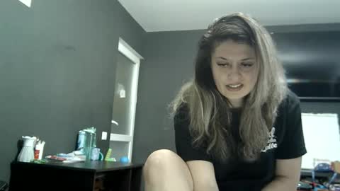 lionessmom online show from April 9, 2026, 6:19 am