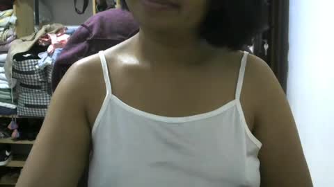 liora online show from August 9, 2026, 3:19 am