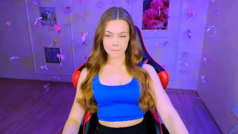 liora  online show from June 26, 2026, 12:31 pm
