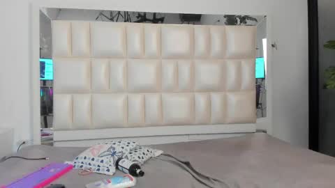 Snapshot of liorah_wolf chatting on May 29, 2026, 9:02 pm Liorah wolf online show from May 29, 2026, 9:02 pm
