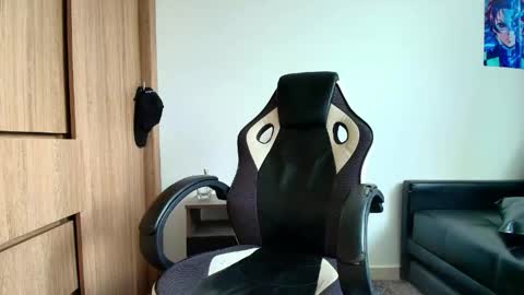 Snapshot of liorvante chatting on April 25, 2026, 6:05 pm Lior Vante online show from April 25, 2026, 6:05 pm