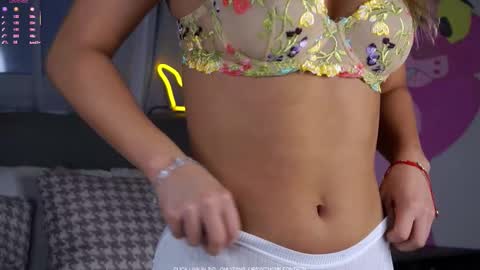 Snapshot of lipswithsmileonthem chatting on January 9, 2026, 1:41 am Amelia online show from January 9, 2026, 1:41 am