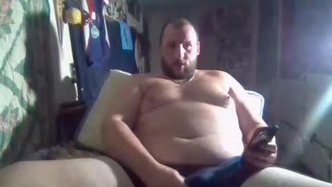 Snapshot of liquidscissors chatting on November 9, 2025, 2:54 am LiquidScissors online show from November 9, 2025, 2:54 am