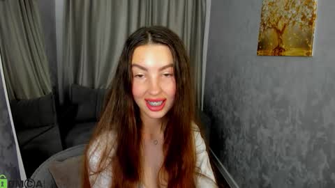 Lira revery online show from December 4, 2025, 12:42 am