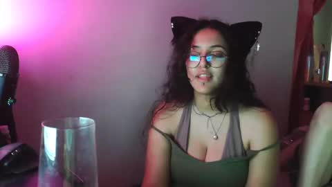 Lira online show from December 6, 2024, 6:39 pm