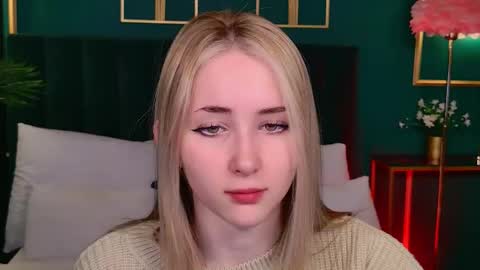 lirakink online show from November 26, 2025, 3:18 am