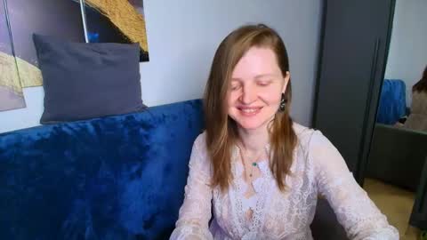 Lisa online show from May 5, 2026, 2:08 am