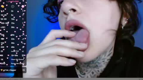 Lisa online show from January 4, 2025, 1:10 am