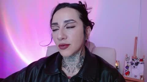 Lisa online show from March 4, 2026, 1:11 am