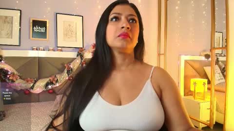 Lisa online show from December 16, 2025, 12:43 pm