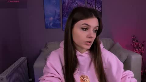 Snapshot of lisa_dark_ chatting on January 18, 2026, 12:09 pm Lisa online show from January 18, 2026, 12:09 pm