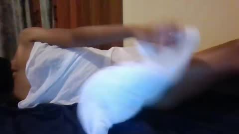 lisa larry online show from January 4, 2025, 1:10 am