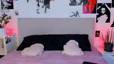 Snapshot of lisa_moons chatting on October 30, 2025, 6:30 pm lisa_moons online show from October 30, 2025, 6:30 pm