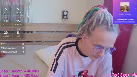 Lisa yummi online show from September 26, 2025, 9:13 am