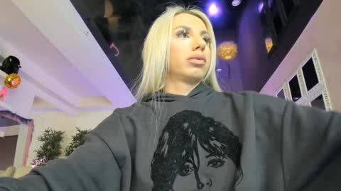 onlyfans-lisaakira instagram-lisaakira9  twitter-lisaakira4 online show from December 1, 2025, 6:51 am