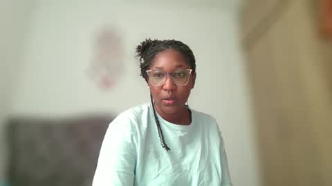 Snapshot of lisaebony2 chatting on November 30, 2025, 1:59 pm lisaebony2 online show from November 30, 2025, 1:59 pm