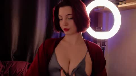 LisaVamp online show from November 14, 2025, 12:31 am