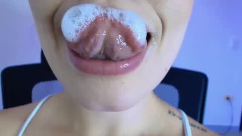 Lisbet online show from February 23, 2026, 8:17 pm