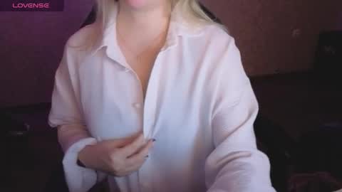 Anna online show from May 15, 2026, 7:54 pm