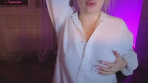 Anna online show from July 23, 2026, 11:46 pm