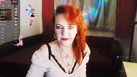 Hellomy name is Liset online show from October 20, 2025, 3:07 am
