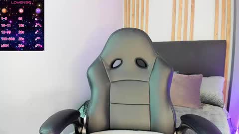  lisie tigth  online show from November 9, 2025, 4:00 am