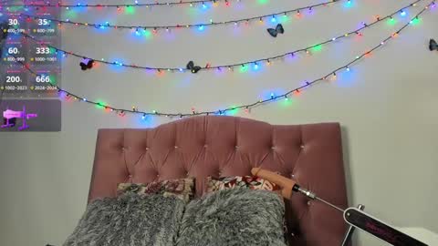 Lissa online show from December 10, 2024, 1:54 am