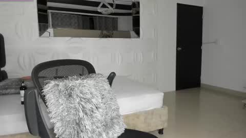 Lissa online show from November 13, 2025, 3:38 am