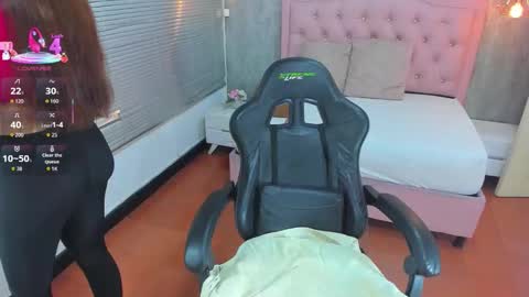 L I S S A  online show from October 16, 2025, 3:18 am